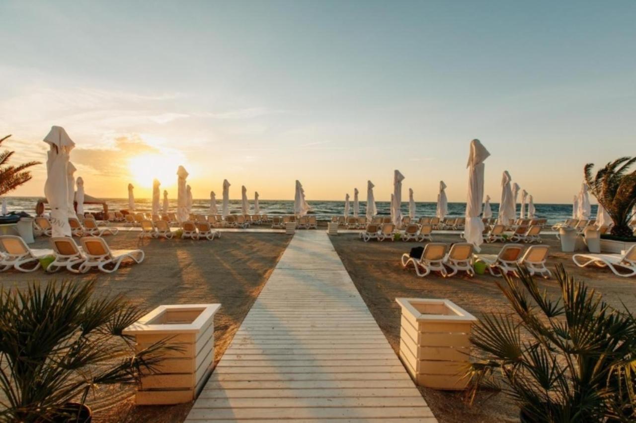 Caesar'S Studio Mamaia-Nord Esterno foto